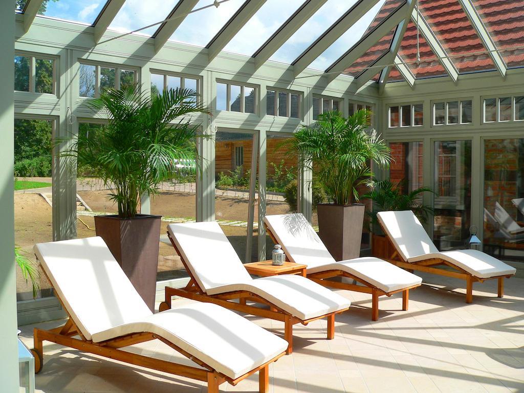 Gutshof Woldzegarten Hotell Exteriör bild