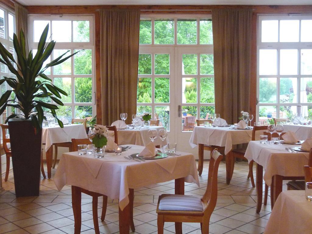 Gutshof Woldzegarten Hotell Exteriör bild