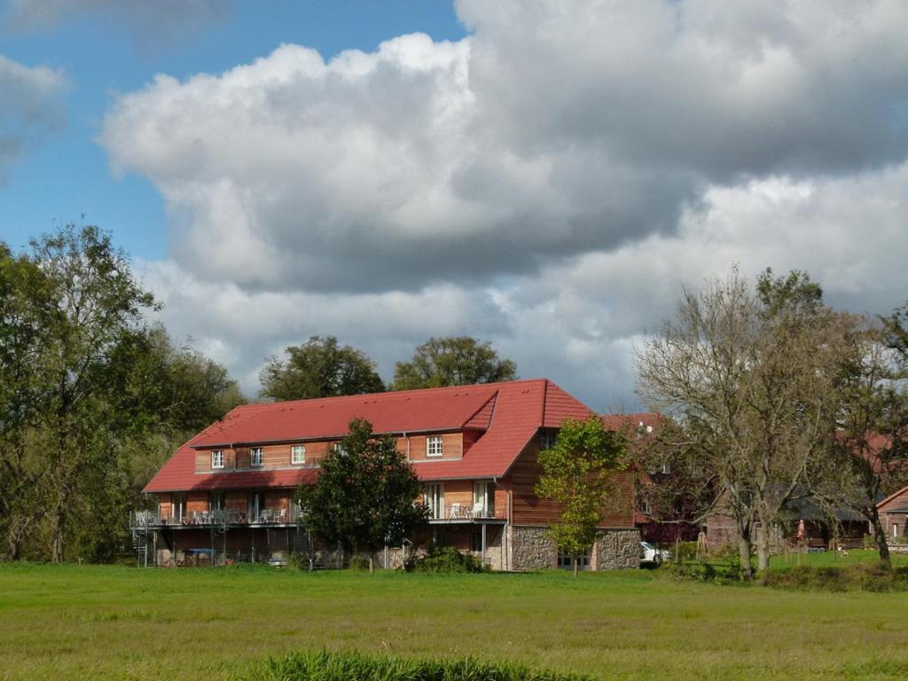Gutshof Woldzegarten Hotell Exteriör bild