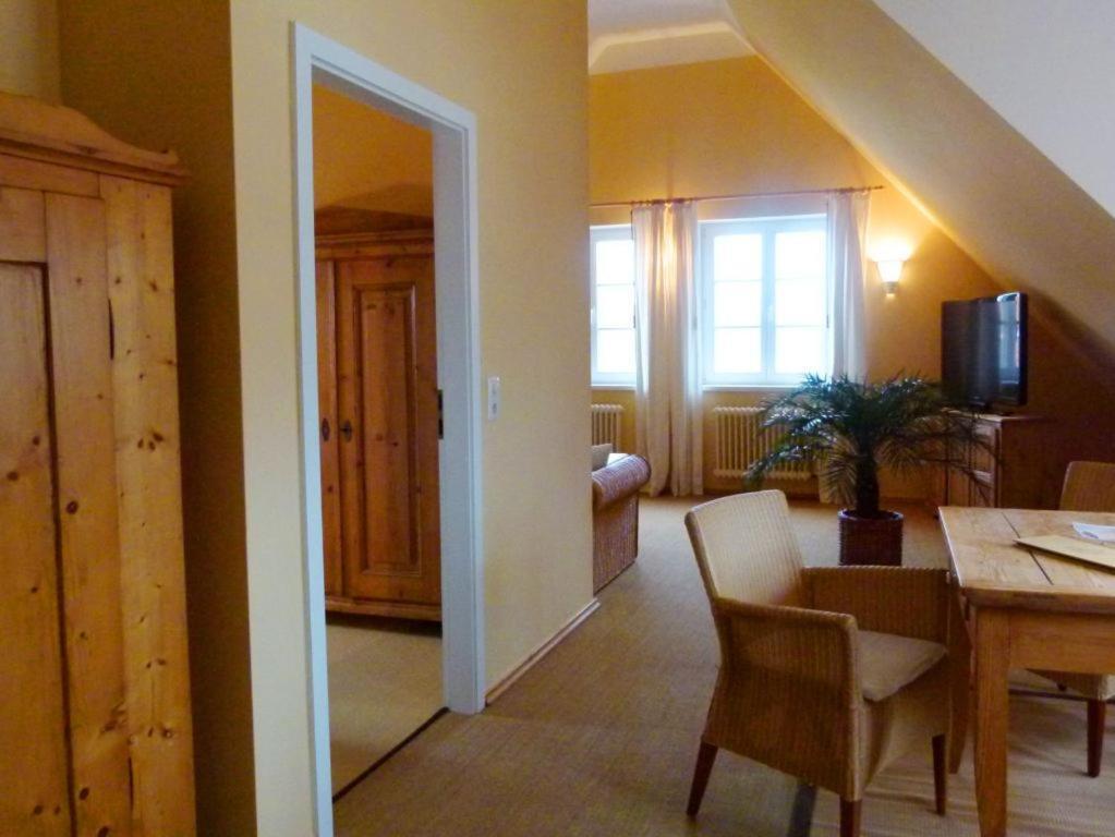 Gutshof Woldzegarten Hotell Exteriör bild