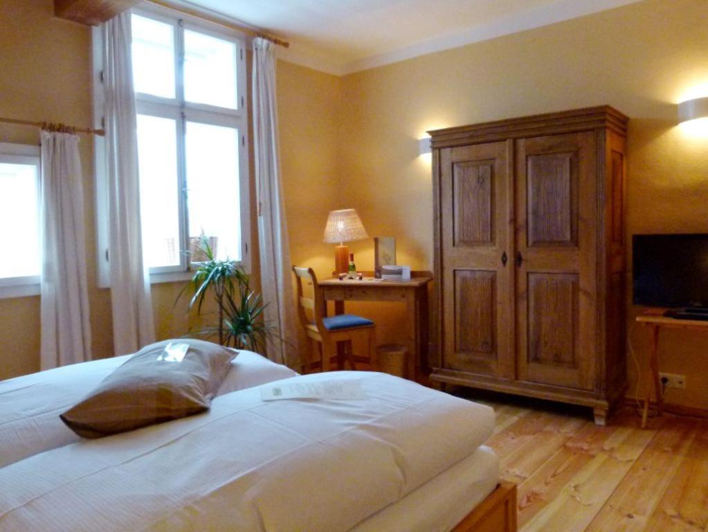 Gutshof Woldzegarten Hotell Exteriör bild